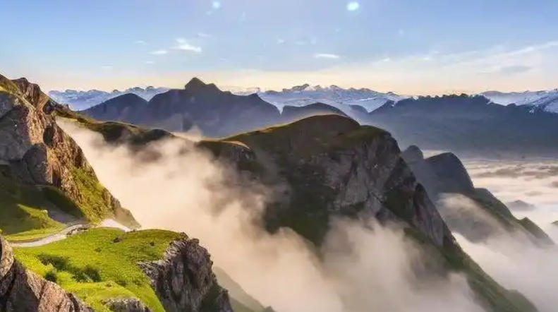 上海展翼装饰工程有限公司轮播图4